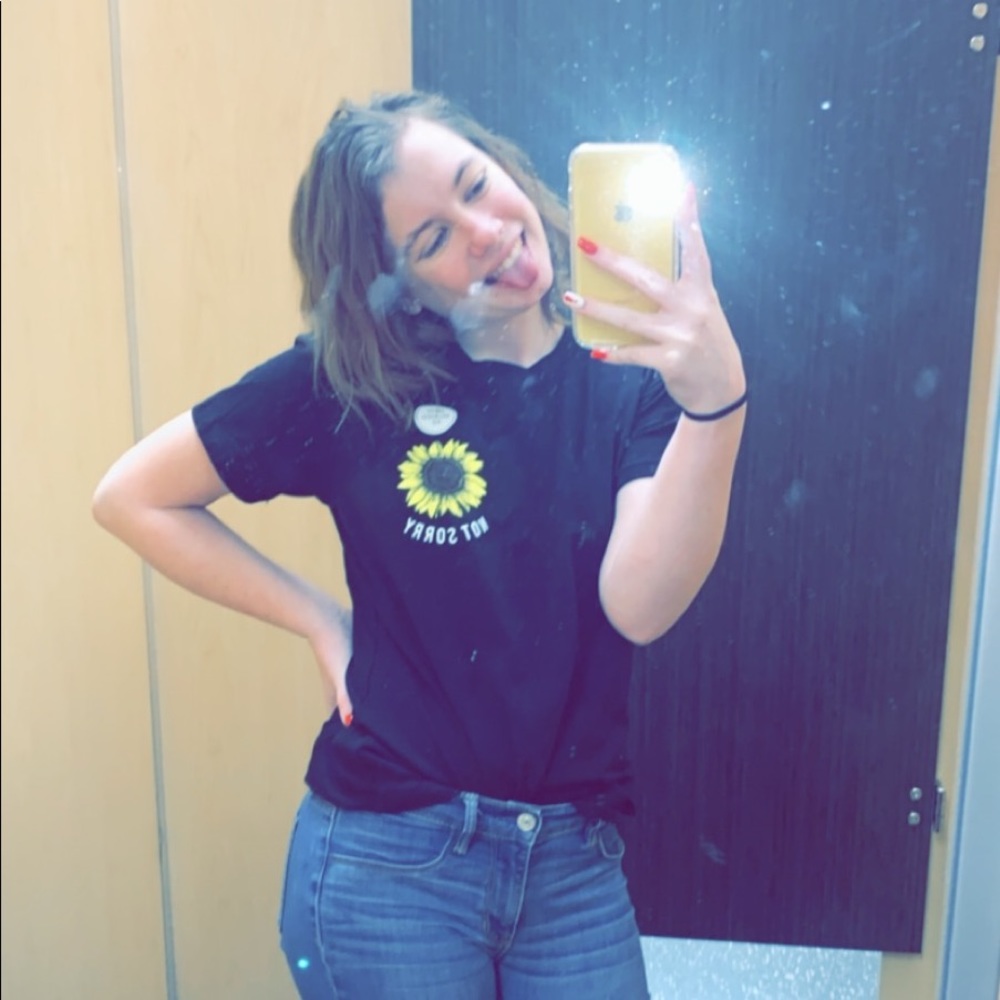 Meet your Posher, Maddy